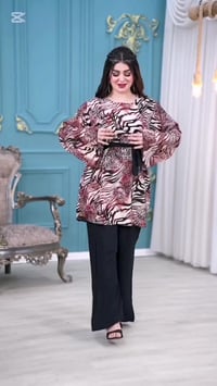 سوت نسائي • كريشة لينن • فري سايز ٩٠ كيلو