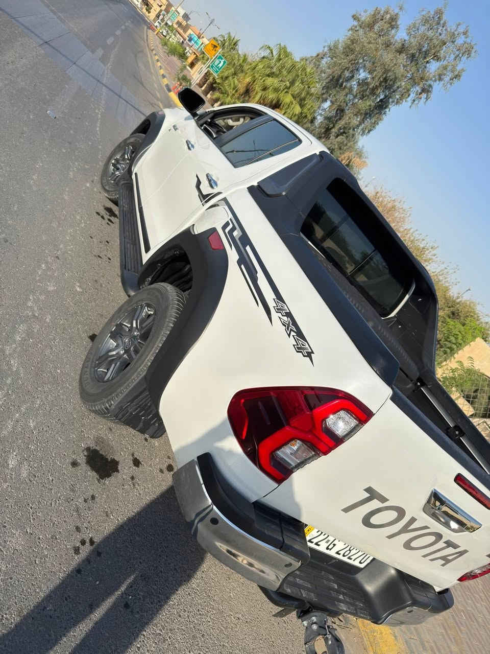 ﷽ 
سلام عليكم 
هايلوكس TRD 2024 v6
لون ابيض صدفي مكفول من دعاميه للدعاميه بدون صبغ بدون ضرر كير اوتوماتيك 6 سرعات 
فول مواصفات مناقصه ايشي ترايك وين ماتريد ماتصرف علي دينار رقم اربيل باسمي شرط التحويل ماشي 71 الف حقيقي 
عنوانه موصل السعر 380 وبي مجال للطيبين للاستفسار خاص او اتصل 
***********
