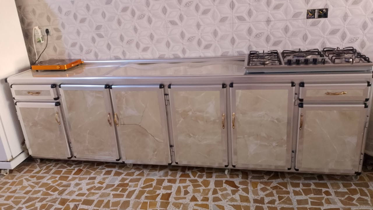 كونتر للبيع نضيف ومابي ضرر بس باب يحتاج تبديله الامنيو نكسر بل تحويل


**إذا كنت صاحب هذا الإعلان وتريد حذفه لأي سبب، رجاءا أرسل رسالة إلى الدعم الفني**