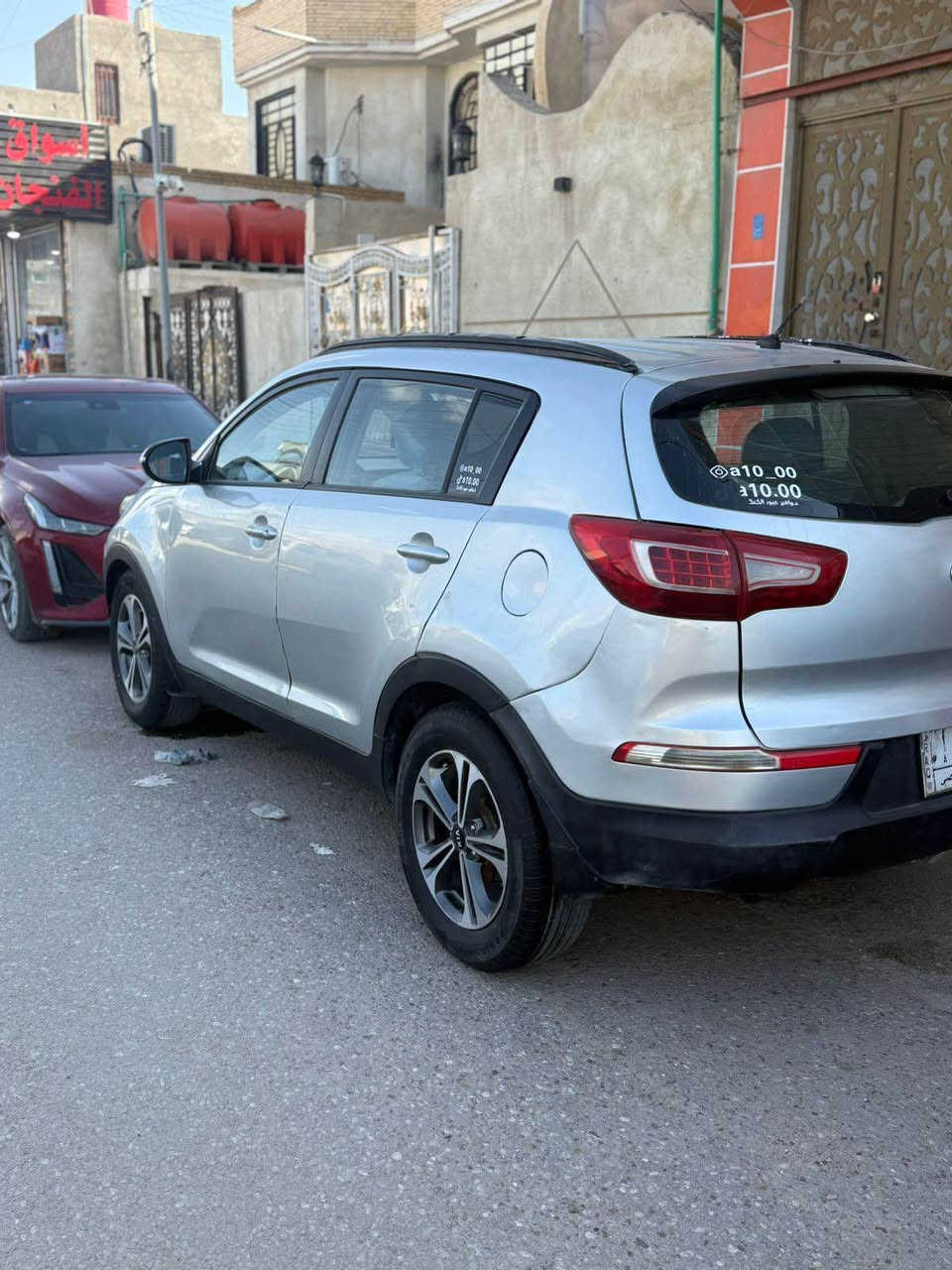 كيا سبورتج مديل 13 رقم ذي قار مشروع وطني تحويله هنا بالبصره راعيه بالزبير سنويه هسه انتهت ب26
كير محرك تبريد كهربائيات كله شغاله 
تخم تاير جديد 
سياره بيه جفيه صفح ومتأذي بيه مدكر خلفي ومعمره ومصبوغه عام 
سعره 110
البصره الجنينه 
*********** البصرة, العراق
