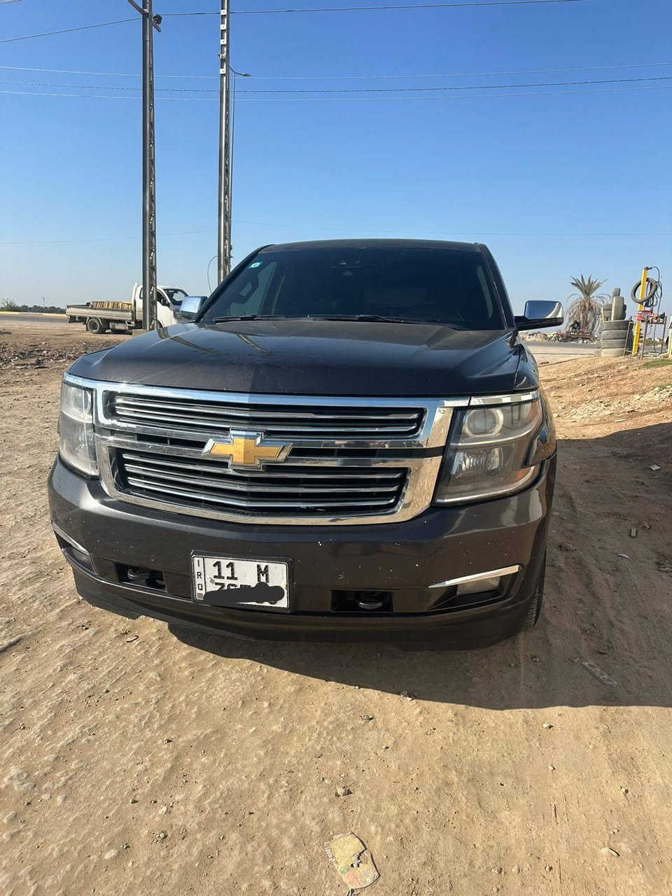 سلام عليكم للبيع تاهو موديل 16 خليجي بيها قطعتين صبغ وشويه بل جنطه رقم بغداد بأسمي الجديدة 
لون السياره رمادي رصاصي 
كير محرك كفاله 
موصفات السياره عاديه Ls
مكان السياره الديوانية 
سونار مالتها موجود بالمنشور 
رقم الهاتف ***********
‏‪***********‬‏
سعر 285 وبيها مجال بسيط
اخون السياره لونها مو اسود
