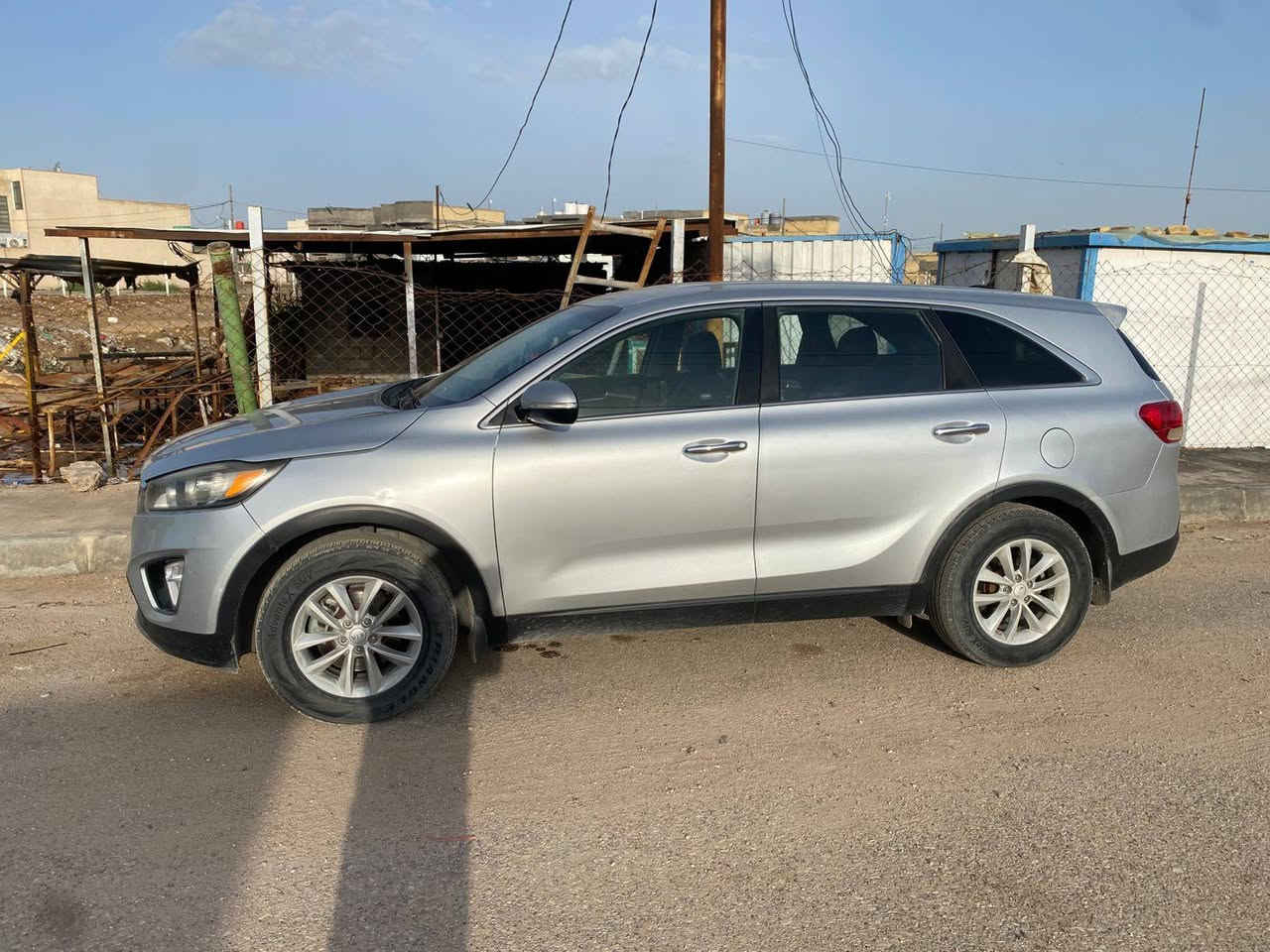 السلام عليكم سورنتو 5 راكب 4سلندر  2018 رقم نكليزي مداور شوكت متريد ضرره بابين جه اليمنه سياره حلوه وجاهزه سعر 160 
غير متواجد عل انترنيت اتصل 
***********
مكاني سماوه رميثه
مكلف بلنشر
