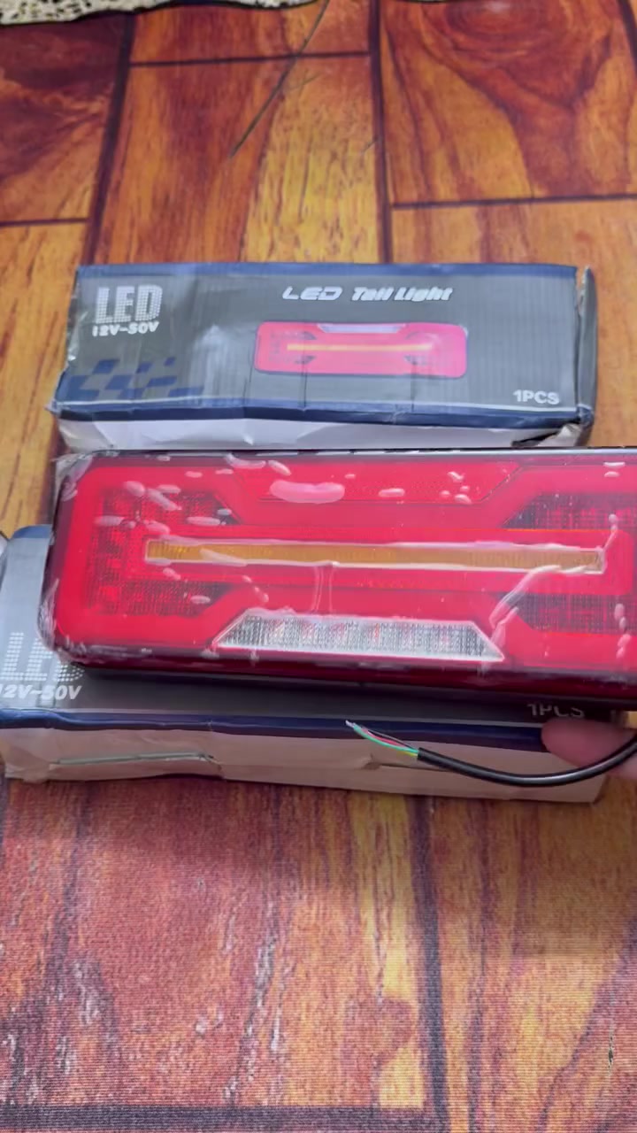 زوج بك لايت مال شنوو يرهم ماعرف كوالتي جداً عالي او ثكيلات مال امزون


**إذا كنت صاحب هذا الإعلان وتريد حذفه لأي سبب، رجاءا أرسل رسالة إلى الدعم الفني**