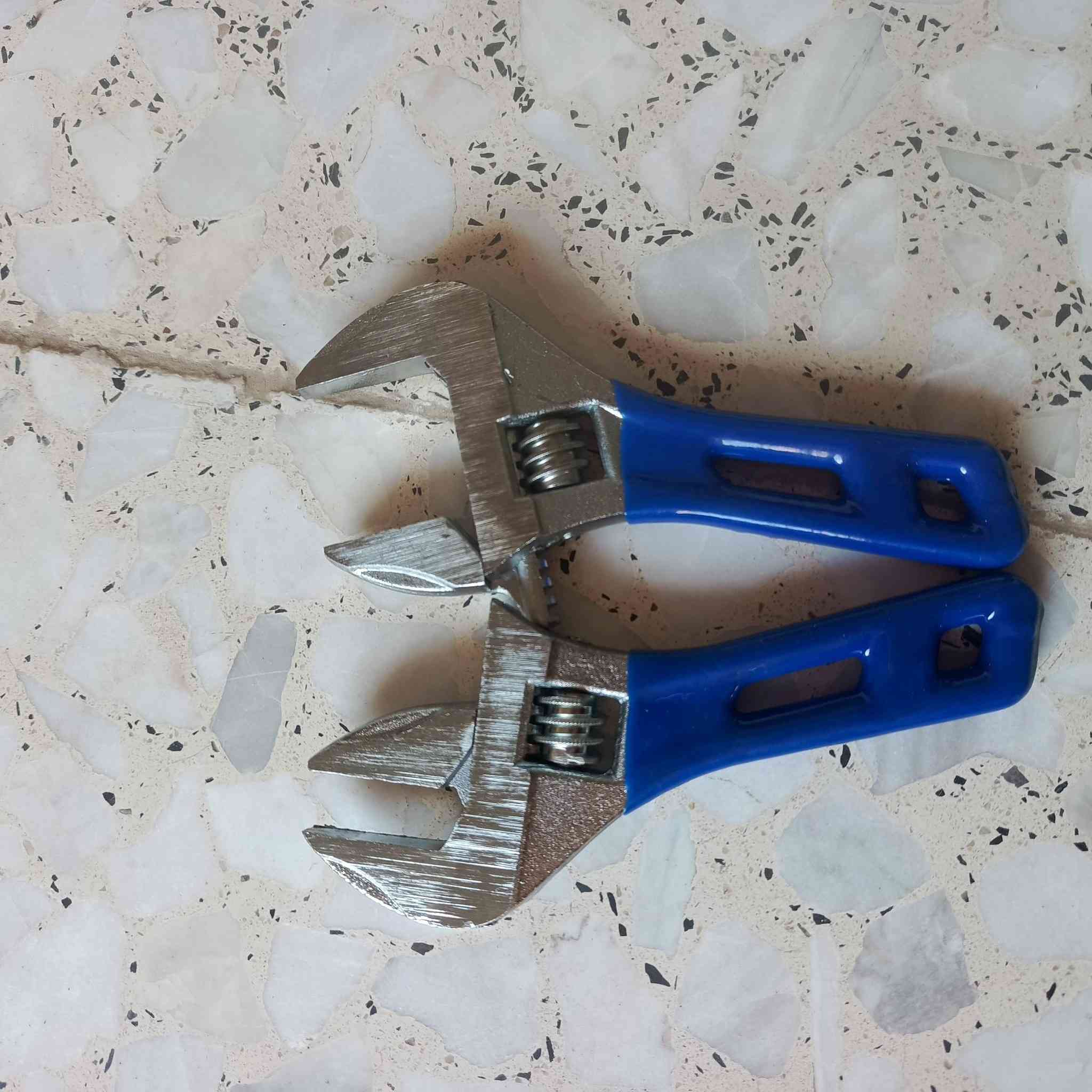 كندك شركة ثقيل اصلي .. سعر6 الف.التواصل خاص


**إذا كنت صاحب هذا الإعلان وتريد حذفه لأي سبب، رجاءا أرسل رسالة إلى الدعم الفني**