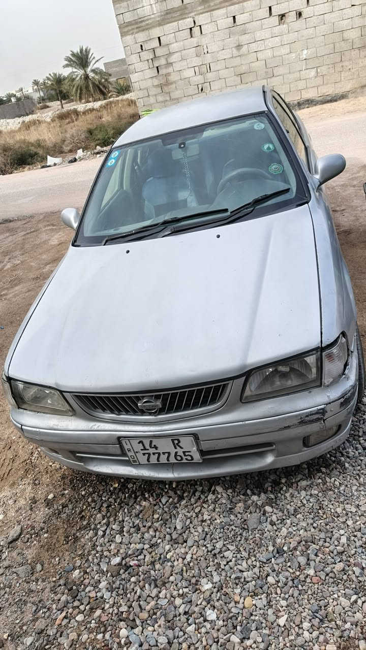 السلام عليكم 
للبيع سيارة  نيسان سني گير اوتماتيك موديل 2000 
رقم جديد صاعدة هزة قبل شهرين 
مكفولة اصوليات وكصة ونقل جثة السيارة  
 باسمي شرط التحويل نظافتها مثل ما موضح بالصور 
كهربائيات كلها شغالة 
مكان السيارة بصرة ابو الخصيب للبيع فقط السعر 40 وبيها مجال 

 رقم ***********
