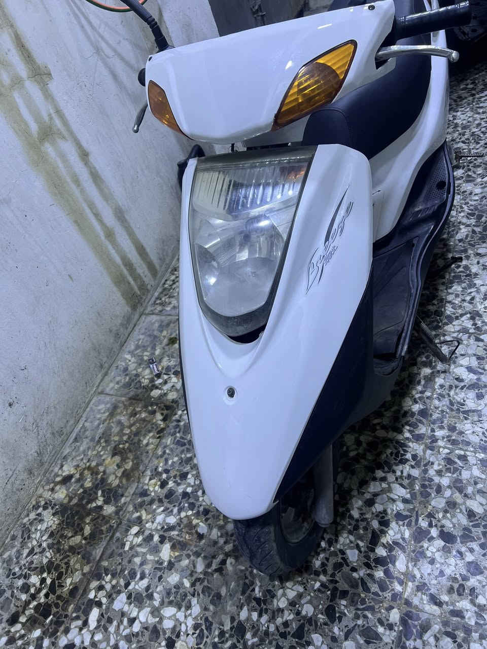 سلام عليكم دراجه بريز للبيع  كامله مابيه نقص كله شغاله نكره سلف وهندر مكينه ناعمه السعر٤٥٠وبيه مجال بغداد الدوره الرقم واتساب  *********** رصيد ***********الشراي يتصل
