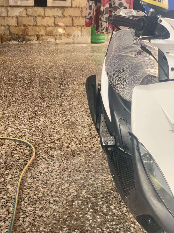 دراجه ماكس عدله كفرات ختم واحد صدر رياضي صالنصه اف ام بوشه مو 55 مكينه بلاديه ليريد يتواصل عل واتساب *********** السعر550 وبيه مجال العداد مال كيلو متر شغال
