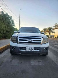 فورد اكسبيدشن 2007 السيارة مصبوغة عام وبيها صوت كام شفت وتقطع بالمشي ش...