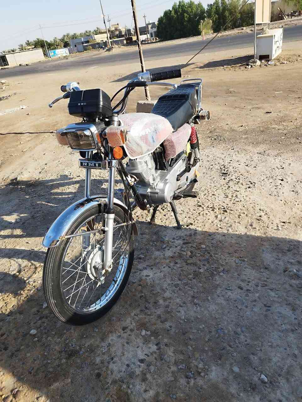 للبيع شلامجه 23 بلادي وكيل نوفل دراجه ماناقصه برغي سعر 1350 وبيه مجال بصيط  مكاني دوانيه عله طريق السنيه رقمي ***********
