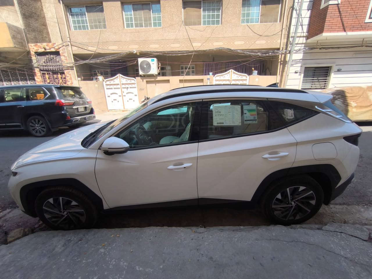 توسان 2024 خليجي ماشيه 14 بعدها بلضمان سياره جديده بيها طختين بسيطات  السعر 220 بيع مستعجل وهذا الرقم ***********
