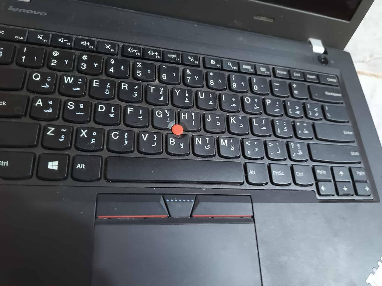 سلام عليكم 
Lenovo ThinkPad (لينوفو ثينك باد). لابتوب حاسبة
نظيفة ومرتبة يجي وياها مأوس وحقيبة ستخدام قليل 
مكان سوق الشيوخ. السعر 150وبيها مجال


**إذا كنت صاحب هذا الإعلان وتريد حذفه لأي سبب، رجاءا أرسل رسالة إلى الدعم الفني**