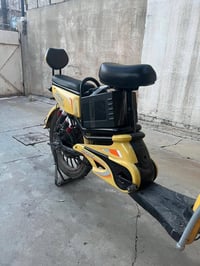 دراجة شحن • ٣ بطاريات ٤٠ كم • الشاشة ما تشتغل