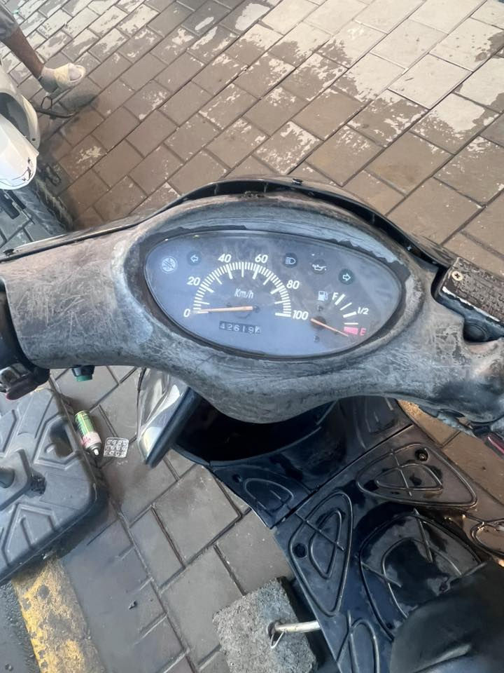 دراجه اكزز 100 للبيع شغاله كامله مكان بغداد حي القاهره***********
