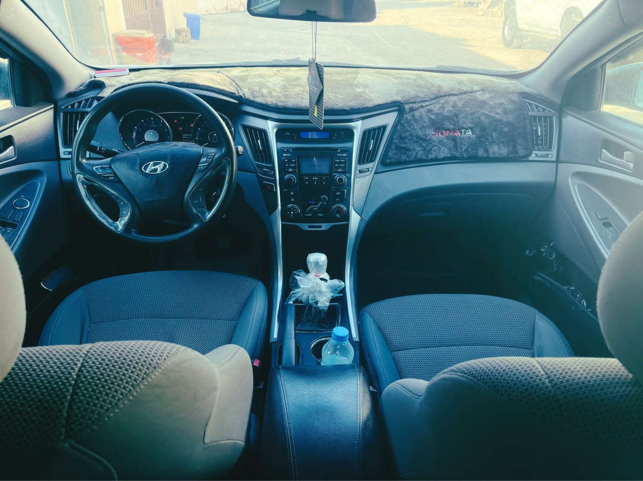 سۆنـاتـا ٢٠١١ سـاغ

بە شەرتی گێڕ و مەکینە  بە شەرتی ١٠٠ فیتەر  سەیارەیەکی بێ موشکیلە و نەرمە ماڵی دۆستە

 کێڕ تەرح  بۆیاخە تەکسی دوبەی بووە 

پێش و پشتی کەپسە . گۆڕینەوەش ئەکەم بە سەیارەیەک بە دڵم بێت 
*********** whtsapp خناقين, ديالى
