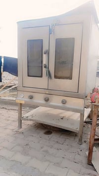 للبيع فرن ستيل تركي  مكان في ميسان حي الحسين الجديد  سعر 750  رقم الها...