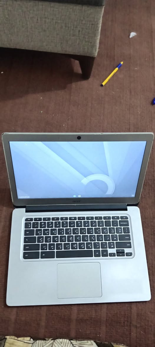 السلام عليكم ورحمة الله
لابتوب نوع أيسر نظام أندرويد حجم الشاشة 14 ذاكره ٦٤ نضيف جدا استخدام دراسه وعمل
السعر ٩٠ وبي مجال
***********
