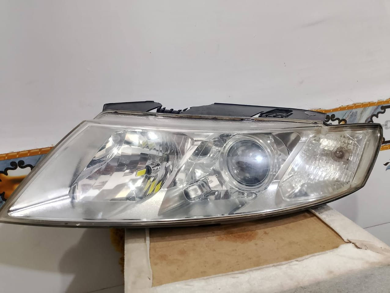 السلام عليكم 
تك لايت اوبتما 2010 خليجي بلادي حتى الجامه بلاديه مكفول ما مفتوح جهت الايسر السايق للاستفسار اكثر اتصل 
*********** متوفر واتساب 
***********
مكاني النجف الاشرف ناحيه الحريه
