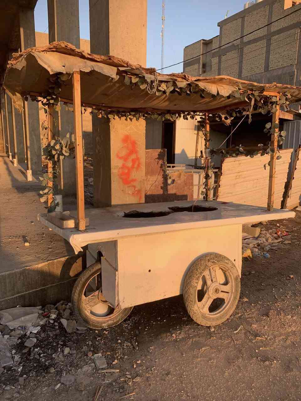 عريانة لبلبي للبيع تايرات همزت جدرين لبلبي باقلاء***********السعر ٣٠٠وبيها مجال
