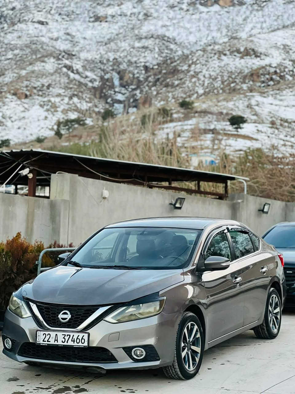 بەناوی خوای گەورە 
سينترا SL 2016 
سه ياره كه 100هه زار رؤيشتوە گێرومەكينەی به شه رت      
3پارچه ى هه يه 
دعامى پشتؤى تعديله 
فولە بەس سلایت نیە 
سەیارەکە زۆر جوان و خاوینە بۆ زانیاری زیاتر پەیوەندی بکە بە خاوەنی ***********
سعر115وەرەقەو مەعامەلە شقلاوة, أربيل
