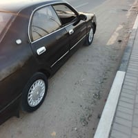 سيارة بطة • مرسيدس بطة • مرسيدس 1995 • سيارة اسود • مرسيدس كراون • سيا...