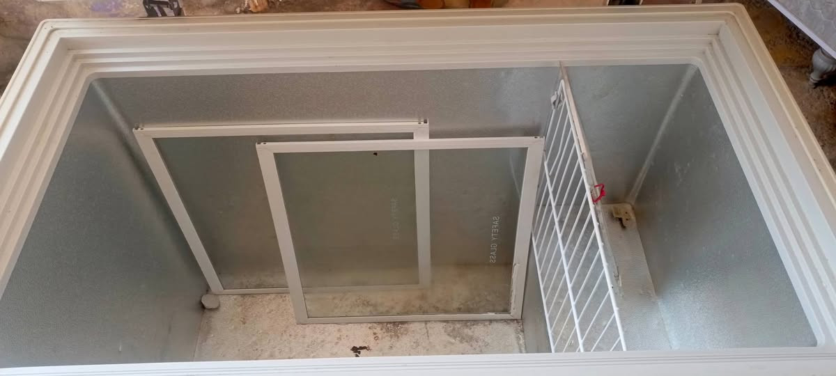 للبيع مجمدة مستعملة نظيفة شرط الشغل السعر 150 وبيها مجال
للاستفسار ***********  الفاو الجنوبية
