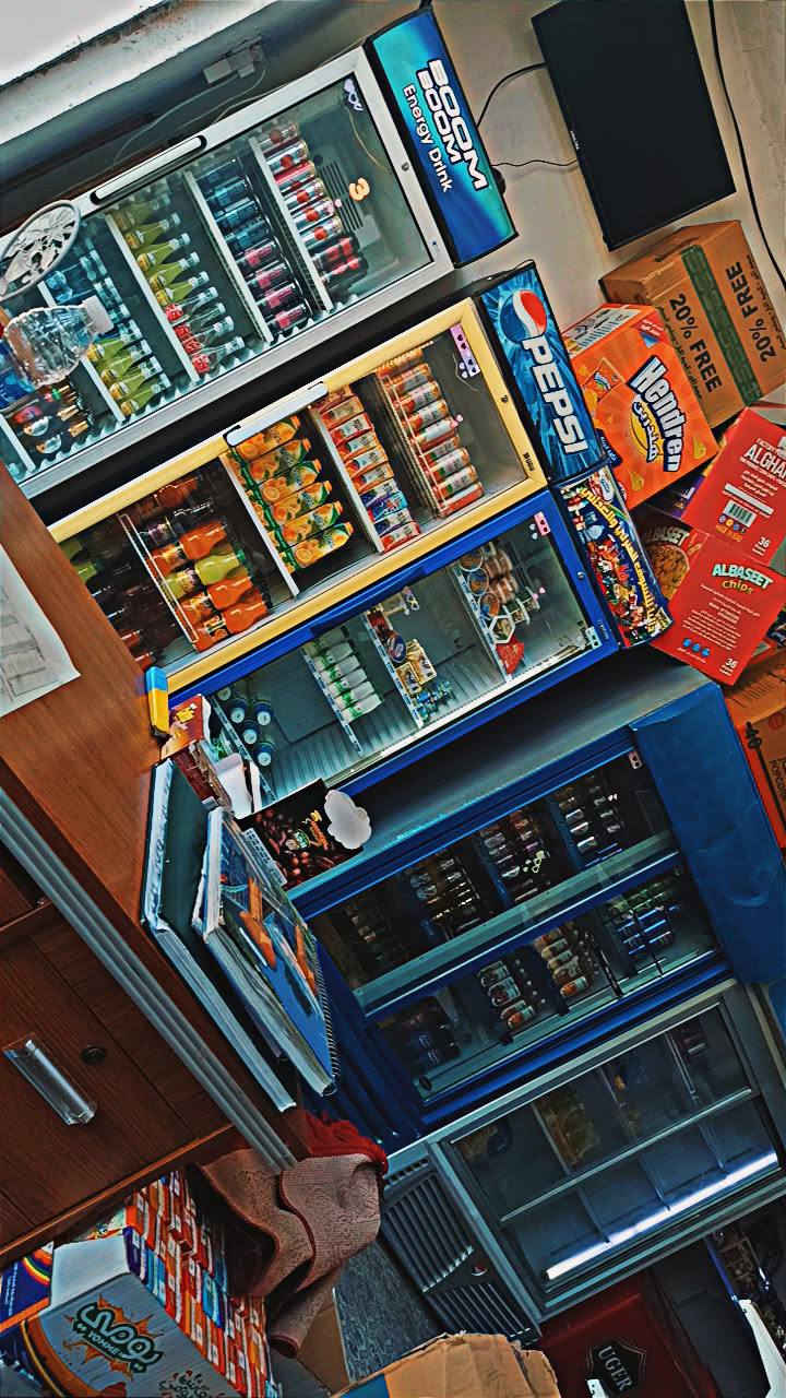 متاح اسواق للبيع برادات عدد5
2منهم دبل عارظه+مجمده+سبلت كنتوري+كومفيره رفوف خير من الله مثل مواظح بلفيديو للبيع كل بدون مفرد 
رقم لهاتف ‏‪***********‬‏
