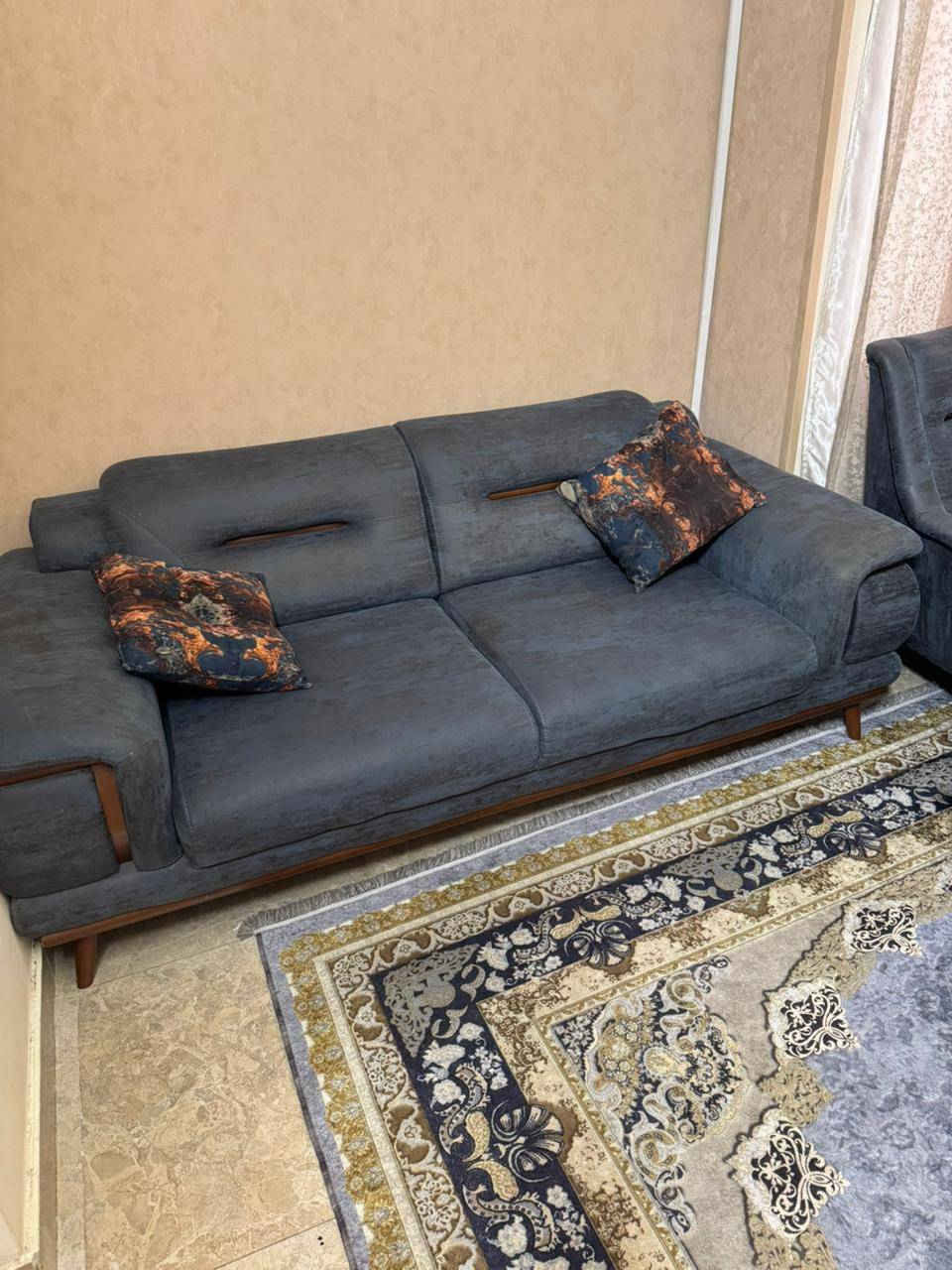 يمعودين عندي هذا التخم للبيع تركي خشب زان نظيف كلش ماخذته ب11ورقة واريده هسه بـ750الف تشترو لولا 

 لان تعبت من الناس تكسر بالحاجه لو حاجتكم تكسرون بيها ؟ عجيب  😭😂

 المهم مكاني حي الجهاد اللي يريده يجي ويشوفه


**إذا كنت صاحب هذا الإعلان وتريد حذفه لأي سبب، رجاءا أرسل رسالة إلى الدعم الفني**