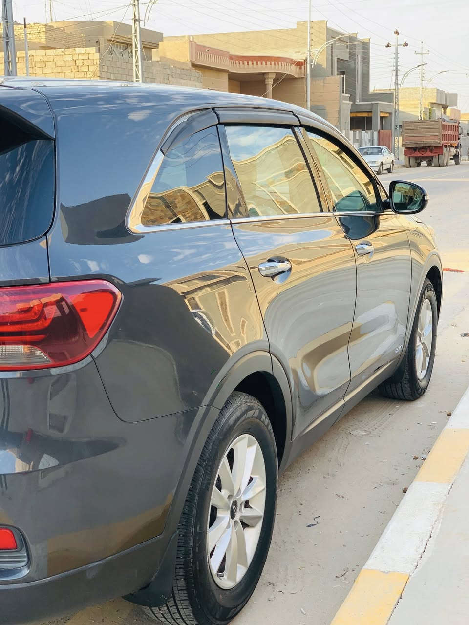 يا الله
سورنتو ٢٠١٩ وارد أمريكي رقم بغداد
٦سلندر
٧راكب
قطعتين تبريد
اشاير بالمرايه
تحكم استيرن 
كشنات جلد
مانع انزلاق 
ماشيه ٧٩ الفّ ميل حقيقي 
تخم تاير جديد
السياره خير من الله محرك وكير وصدر تبريد ثلج 
السياره مال بيت ما بيه نقص 
ضرره مبدل جاملغ السايق فقط
السعر ٢١٠وبيه مجال مكانه الانبار الفلوجه 
***********
