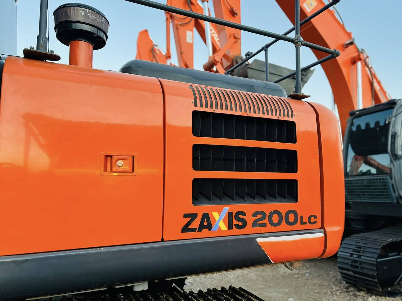 عــــلئ بـــركة الله …

-يتوفر لدئ شركة ناصر جليل حمود 
للتجارة العامة وتجارت ألاليات الثقيلة

#ZAXIS_2018_5B_200LC_HITACHI
#بحالةالزيروو حصراً من أرض اليابان 🇯🇵
#لعشاق المميز والجديد دبل مضخه 

#حالة الوكالة كلشي وضع الشركة🇯🇵
#أعلى مديل ومواصفات 200LC 8رولة
#دخول جديد وارد اليابان كفالة عامة

#اسعار مناسبه جداً سارعو بالحجز✅•
#دخول جديـnewــد نظافة 1/1 جاهـزه •

www.tiktok.com/@hh_vvl
#الـــعنوان بابل الشوملي طريق الحولي 📍.
الأستفسار ***********ناصر جليل حمود📞
الأستفسار ***********حسين ناصر جليل📞  

(رقــم الاعــلان260✅)
