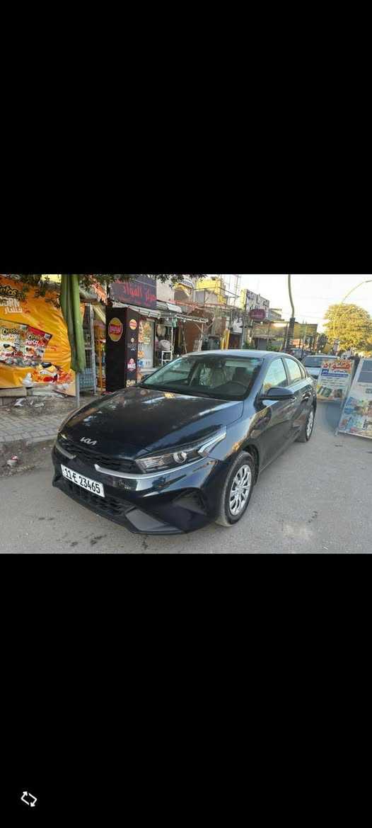 سلام عليكم.
سيراتو. للبيع.  23
رقم بغداد  تحويل ثاني يوم 
محرك   1600
 لون. حبري. او نيلي 
ماشيه ٢٤ الف حقيقي 
كفاله عامه.   
مواصفات عاديه.   
رقم. ‭٠٧٧١ ٠٢٠ ٩٧٨٦‬
157 وبيهل مجال. قليل. 
بغداد الوزيريه
