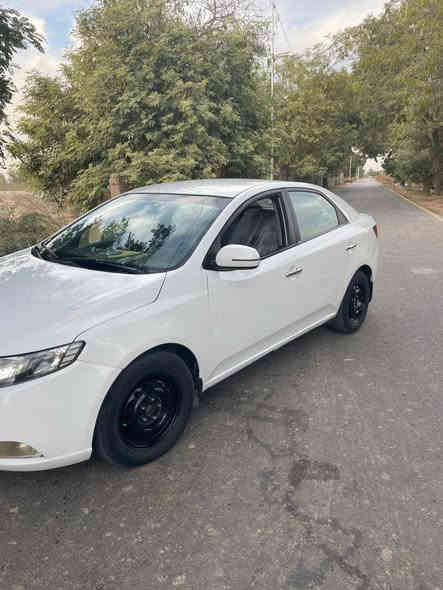 لبيع موديل 12 ماشيه 113 فول مواصفات ماعده فاتحه السعر 104وبياه مجال قليل مكاني بغداد  راقمي ***********
