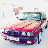 بي إم دبليو 525 • BMW 525 • موديل 1993 • فتح سقف • مقاعد جلد كهرباء • ...
