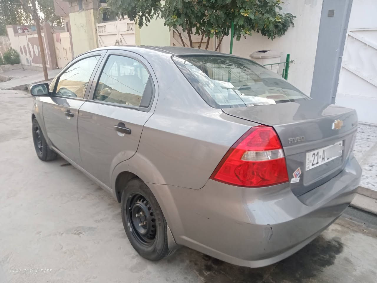 سيارة أفيو موديل 2007 للبيع
رقم سليمانية سنوية جديدة هزة جديد
گير محرك بالشرط 
السعر 58 $
رقم الهاتف ***********
