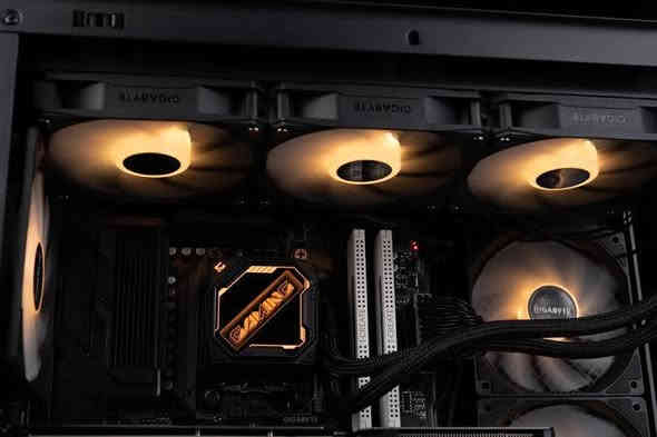 Gigabyte Gaming 360:
السعر 150
***********
