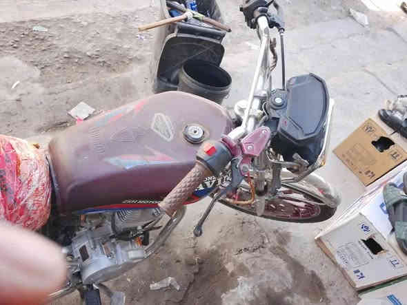 سلام عليكم دراجات ثنين 5 كير مكفولات مكاتبه  حسب الأصول مال بالة 
سعر الوحدة 500 بيع جدا مستعجل عنوان عفك شراي خاص او اتصل ***********
@إشارة
