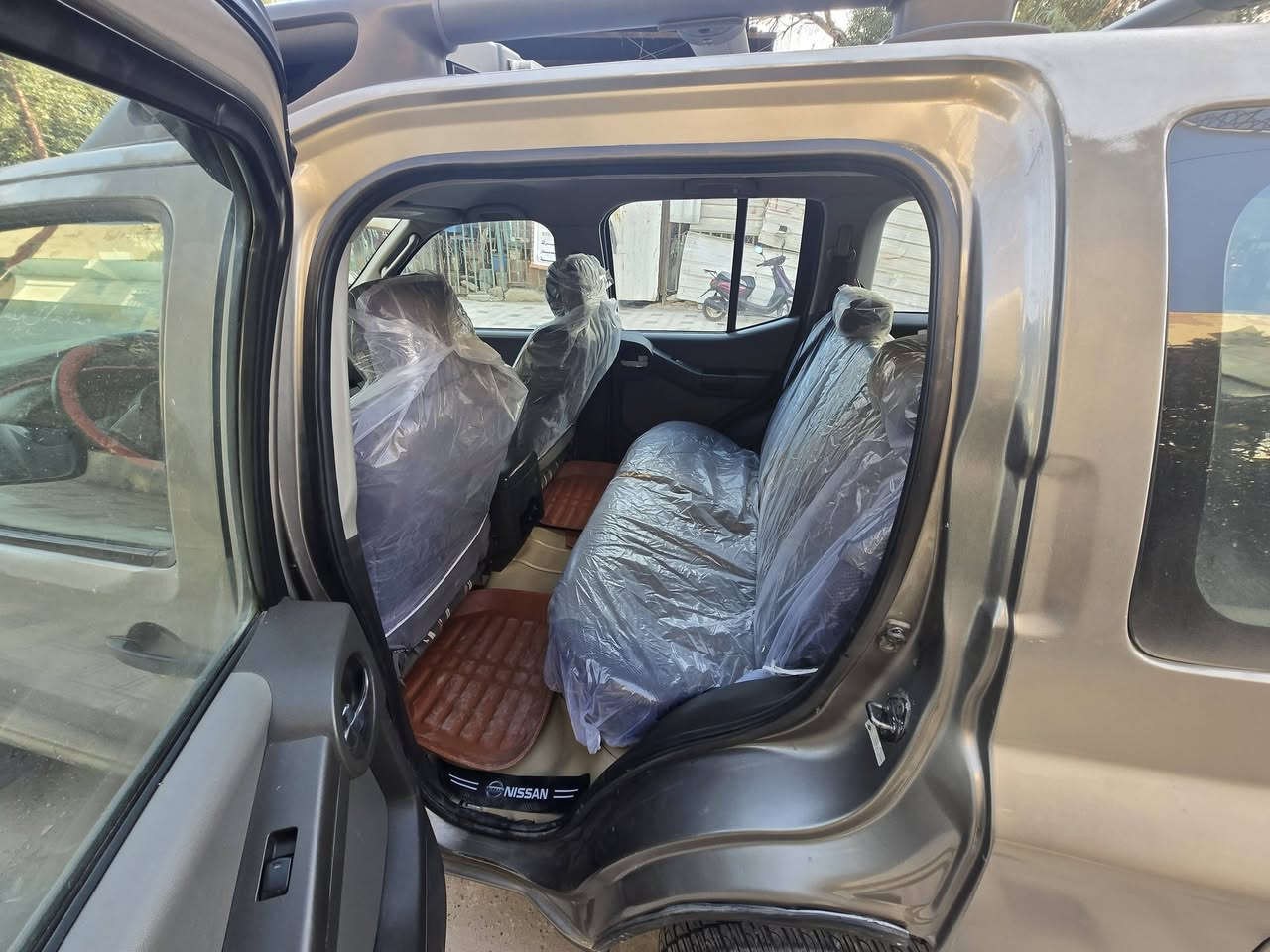 نيسان اكستيرا ٢٠٠٥ وارد امريكي ضربته جاملغ امامي وقب جنطه وصبغ اثر جراد جهة وحده مكينه جديدة قبل شهر شديته
شاشه تبريد تدفئة كاميرا  سنوية وهزة جديدة ل٣١ رقم سماوة مشروع وطني بأسمي مكان السيارة الناصرية السعر ٨٥ وبيه مجال او مراوس  ***********
