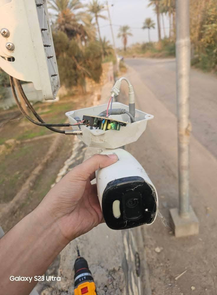 ⚡️🔌السلام عليكم
مستعدون لتجهيز 
[[[وتنصيب الكامرات📸و صيانه الحاسوب💻 يتوفر كافه انواع البرامج والصيانه والفورمات  يوجد راوتررات من
 ماركه(( tip link))]]]]

تنصيب  كامرات المراقبة كامرات  anlog  _  ip 
 

نحن مستعدون بتجهيز كافه المنازل والمحلات والابنية الخاصه والعامة
 (بالكامرات والاجهزه وجميع مستلزمات الكامرات من usp وفيش باور وpnc وكيبل كامرات وانترنت وكافة المستلزمات )

عملنا  في مجال الكامرات   anlog  -  ip

🔹 دقة عالية ليلي نهاري ملون                                        

1 ———•نصب وتسليك وتفييش كامرات المراقبة                                         

2————•تجهيز جميع المواد الي تشمل كامرات                    

3———•ربط الكامرات على الانترنت وعلى الهاتف يعني وين ما يعجبك واي مكان اشاهد الكامرات عن طريق الهاتف 
                   
4--- ⚡️🧩 يوجد صيانه حاسبات   كافه انواع برامج   يوجد برامج اوتكاد وكافه برامج الاوفس   برمجة الطابعات والسكنر 

الاستفسارات 

👷🏻‍♂️((((المهندس علي حسين رشيد )))))

*********** 

***********
