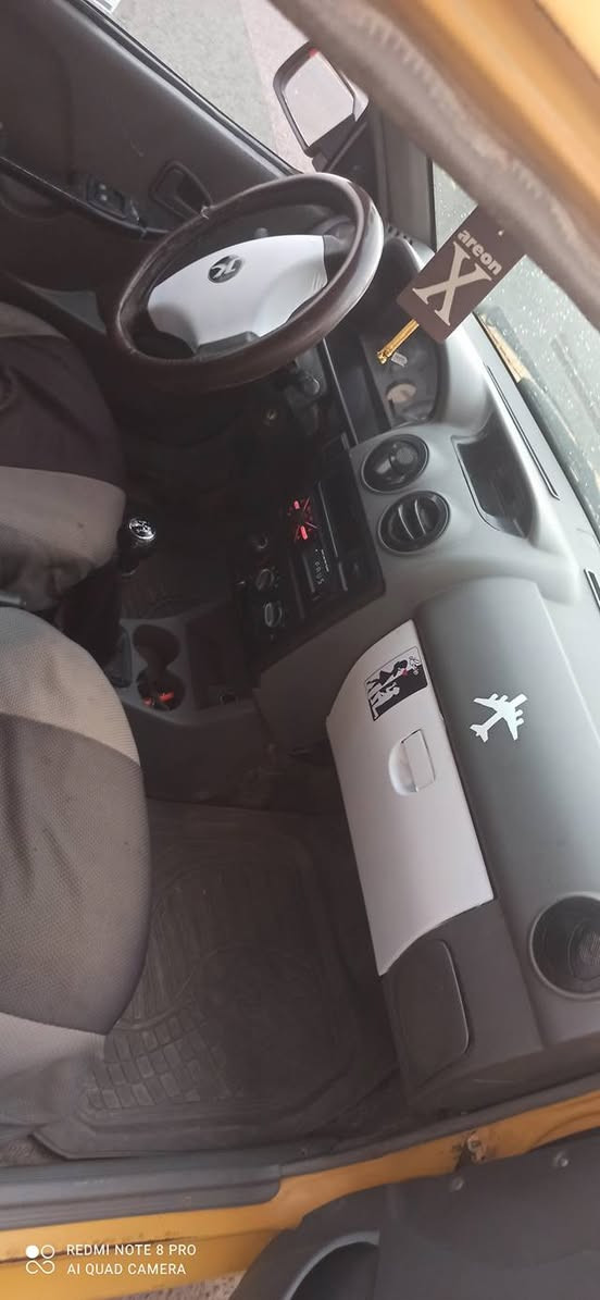 السلام عليكم سايبه موديل 12 كير ومكينه بل كارتون سنويه لغايت 28 حداديه جديده تخم  جدد رقم بغداد تحويل مباشر هيهه عليهه 163 ابيع فقط تحويل سياره كلش حلوه ربع ماذب عليهه جاهزه من كلشي مكان كربلاء شارع النجف يم جامعت العميد السعر 18 وبيهه مجال رقم الهاتف ***********
