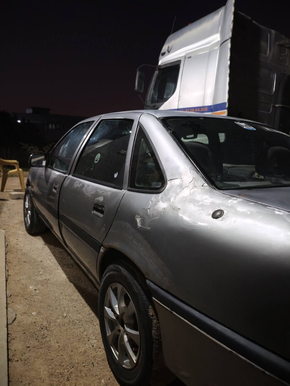 السلام عليكم للبيع فكترا موديل 1993محرك 1800 شرط كير ومحرك فول
سياره بلاديه السعر 27وبيه مجال للطيبين ***********
