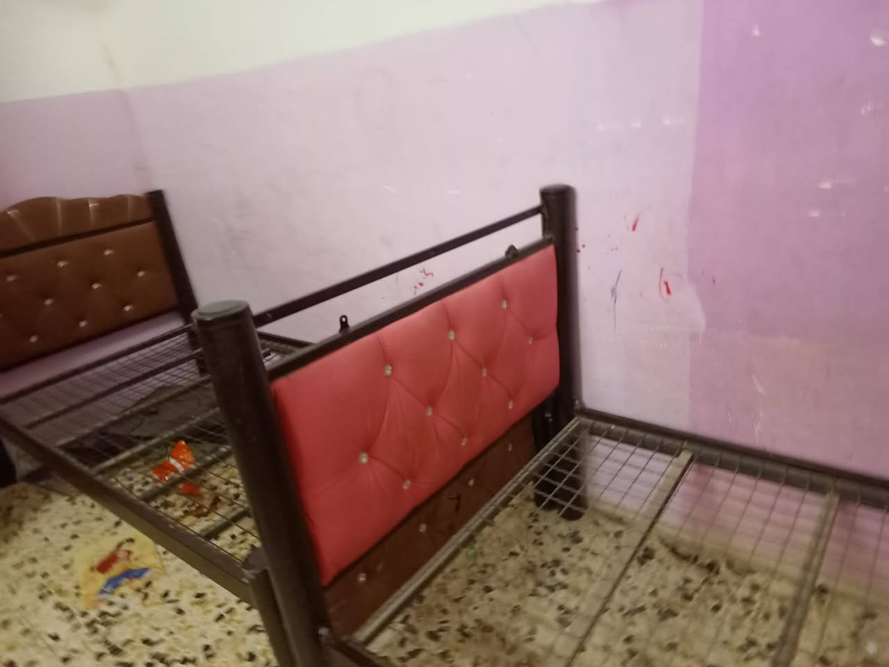 جربايه عدد2 نضيفات مستعملات قليل سعرهن 100  ألف 
وبيهن مجال قليل العنوان سيطرة الابراهيميه جسر الرابط 
***********
