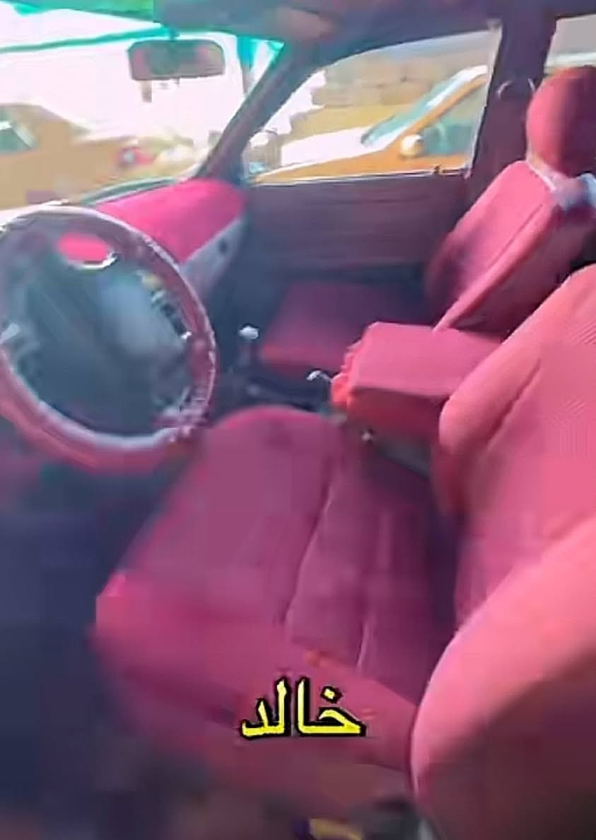 السلام عليكم بيكم دير موديل ٢٠١٣ سنويه لغاية نهاية ٢٠٢٧شرط التحويل مصبوغه احزام جماليه السعر ٦٧/ ورقه وبيها مجال قليل حق الجيه رقم صاحب السياره ***********/ الشرأي يتصل
