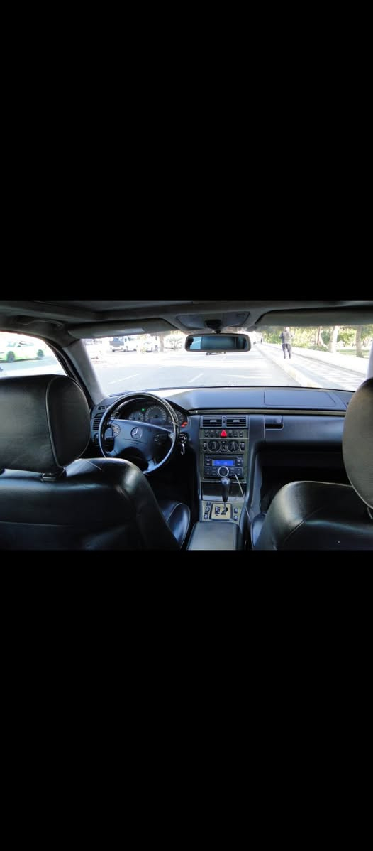 Mercedes-Benz ((W210)) E320  
مديل 2000
            ((ام عيون))

-------------------------------------
#السعر : اتصل وتدلل أو خاص

#للاتصال: ***********  متوفر واتساب 

#رقم السيارة : بغداد الدولي

مكان السيارة : بغداد الكرخ
-------------------------------------
سلام عليكم 
 للبيع مارسيدس ام عيون E320موديل 2000 محرك V أفنگارد المرغوب رقم بغداد الدولي باسمي سيارة وارد الماني  مكفولة بيهة صبغ عام وصور قبل الصبغ موجوده وللعلم السياره بعدها ممبولشه
تفاصيل سيارة 
1_ بصمة⁩
2_محرك  +كير  مكفولات ⁦⚔️⁩
3_تبريد قطعتين+❄️⁩
4_كروز سرعة🔒 
5_ داخل جلد اسود  ⚔️⁩
6_مراية داخلية+جانبية عاكسة ⁦🔍
7ــ تحكم مقاعد كهرباء 
9_انظمة قيادة  +سبورت + طبيعي 
10_انارة ترحيب💡 خارجية وداخلية ⁦⚔️⁩
11_شاشة اعطال
12-ستيرن كهرباء  
13_ويل بلادي
14_جام ازرق بلادي ⚔️⁩ 
15_صدر امامي +خلفي جديد 
16_فتحة سقف كهرباء 
17_لايت زنون  ناصي
18-تجاوي كهرباء

  
 
-------------------------------------
