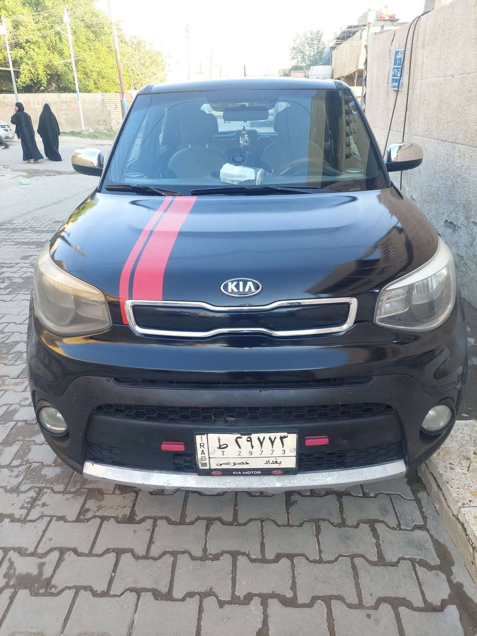 مستعجل على البيع
مكان السياره بغداد البياع الشرطه الخامسه قرب جامع الكبيسي 
***********
السلام عليكم 
من رخصه الادمن للبيع سياره كيا صول موديل٢٠١٦كيراوتوماتيك لون اسود محرك ١٦٠٠ GDI
مواصفات عاديه للبيع مستعجل على البيع رقم بغداد للبيع رقم الهاتف ***********راسلني وات ساب اوواتصل نتفاهم على سعرها مكان السياره بغداد البياع الشرطه الخامسه قرب جامع الكبيسي
