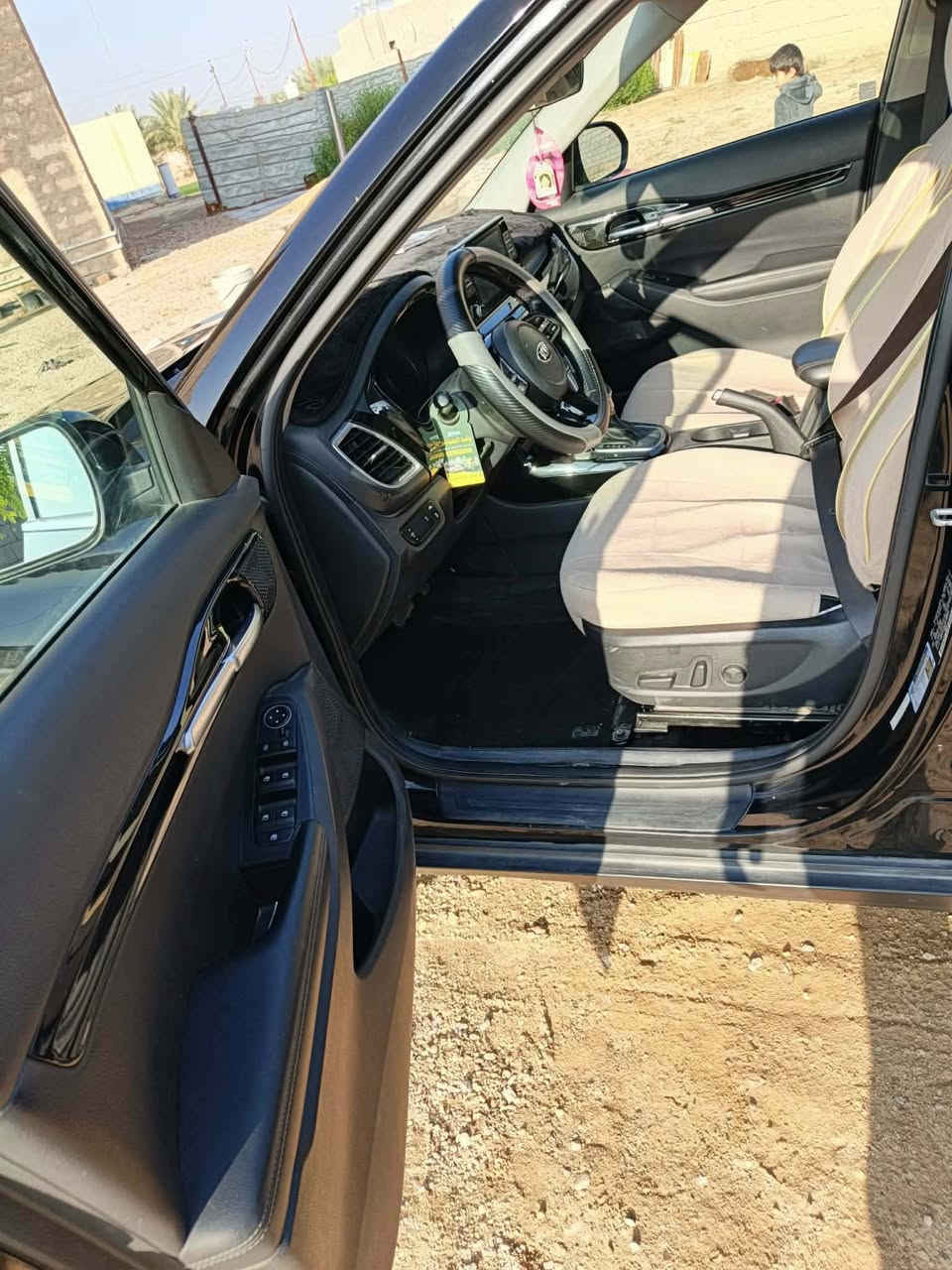 السلام عليكم
سياره سيلتوس للبيع موديل 2021 رقم أربيل محرك 2000 بيها مواصفات كلش حلوه الضرر موضح بالسونار السعر 167وبيها مجال شويه للشراي التواصل عالخاص او الاتصال على الرقم التالي ‏‪0783 555 2998‬‏ الصور والسونار
