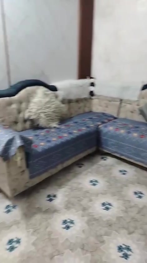 تخم ديوان للبيع 7امتر
السعر 350 الطيفيه الناحيه


**إذا كنت صاحب هذا الإعلان وتريد حذفه لأي سبب، رجاءا أرسل رسالة إلى الدعم الفني**