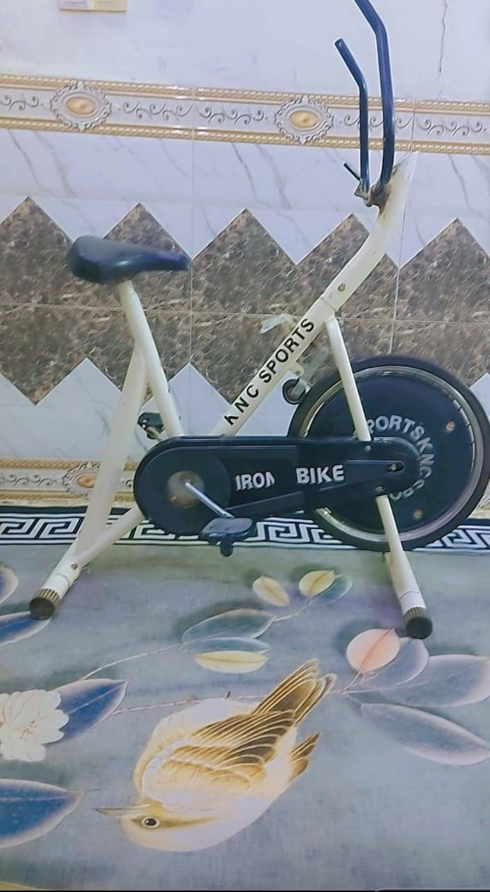 بايسكل رياضة للبيع
ب50وبيه مجال الشراي يتصل عالرقم ***********
