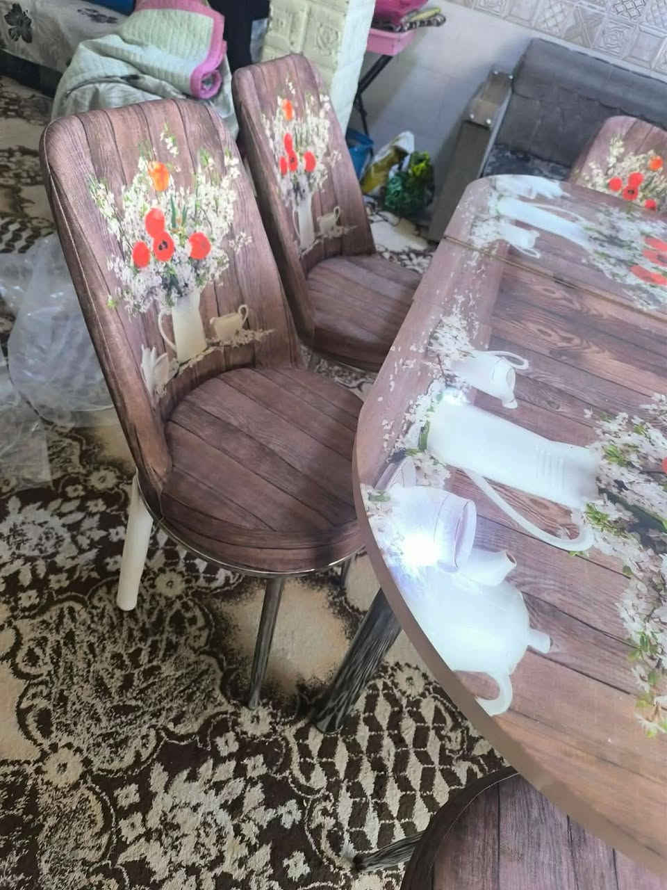 ميز طعام سلايد فخم جدًا ✨
استخدام قليل ونظيف، جاهز يضيف لمسة فخامة وترتيب للبيت 😍
مع 6 كراسي مرتبة ومريحة، شكل وسعر يخلّيها فرصة حقيقية 💯
💥 السعر: 110 قفل 
📍 الموقع: بابل.. القاسم


**إذا كنت صاحب هذا الإعلان وتريد حذفه لأي سبب، رجاءا أرسل رسالة إلى الدعم الفني**