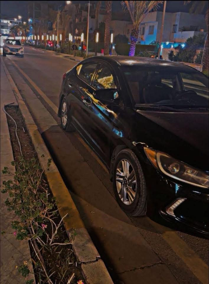 النترا 2017

السياره ناعمه 
جداً جداً 
محرك كير صدر درجه اولى 
تبريد ثلج
سياره كامل مواصفاتماعده الفتحه 
اربع قطع 
صبغ بدون 
دواخل وبدون ايرباك للجماليه تراي للشمال ناعمه جداً ماشيه 81 الف ميل مشيها قليل جداً صدر جديد تخم تاير جديد
رقم بغداد مكانها بغداد

السعر 100 ورقة $ بيها مجال

رقم راعيها ***********
