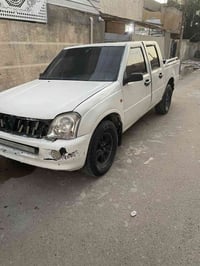 بيكم للبيع أدوات ادوات مكينه وكير كورله مكينه يمكن بيه خانه تشتغل بس ش...