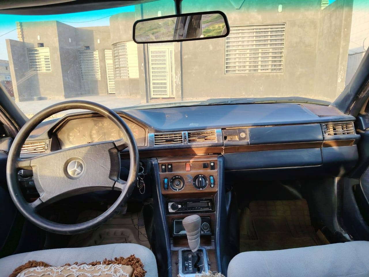 سلام عليكم سياره للبيع مارسدس دب موديل 1991 رقم انبار بيه وكاله عامه محرك 2ونص مكان لسياره ذي قار الرفاعي السعر 36 وبيه مجال للاستفسار لاتصال بلرقم ***********
